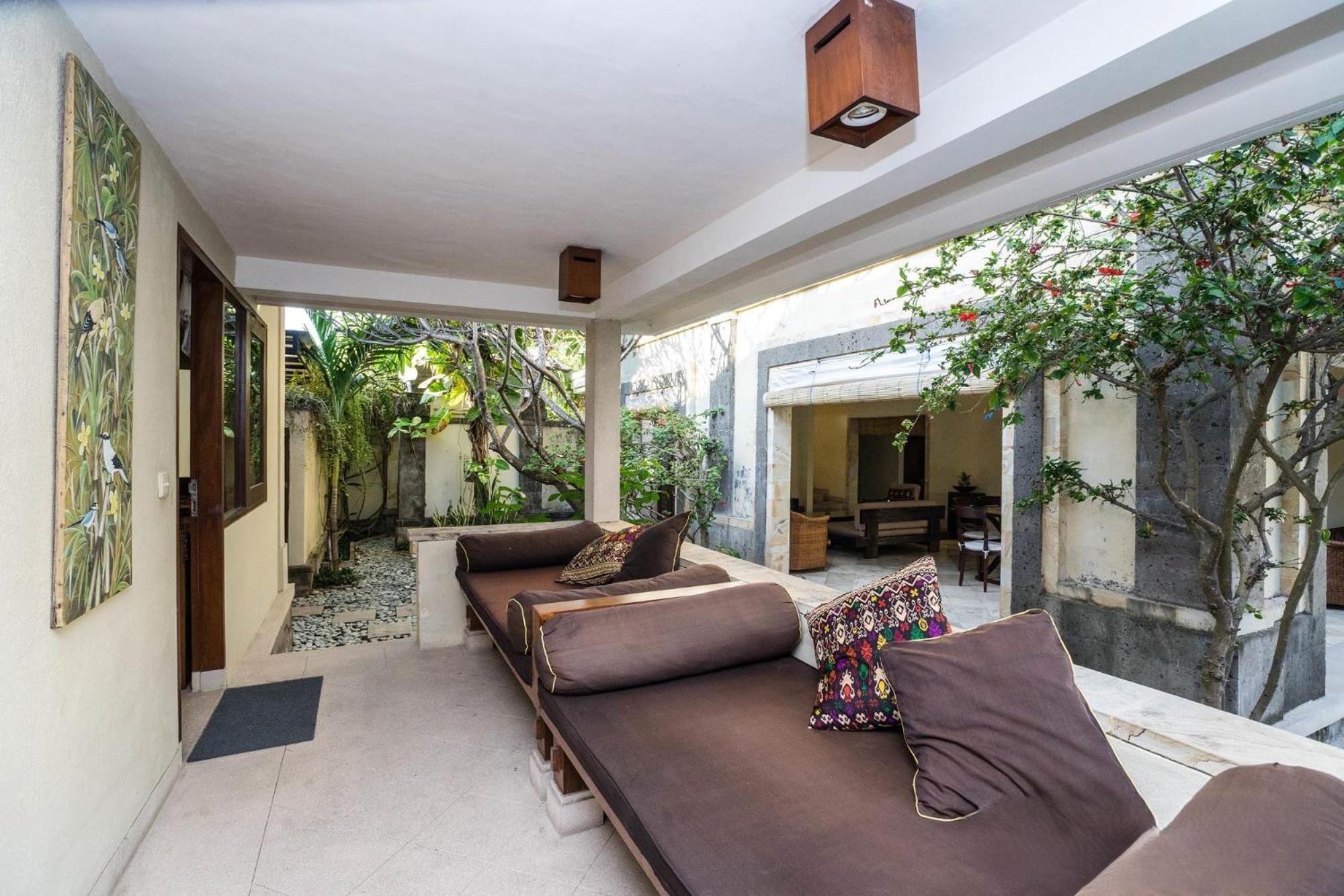 Villa Diana Bali Легиан Экстерьер фото